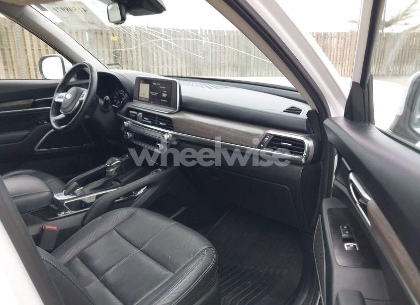 Photo 5 of 2020 Kia Telluride EX (VIN 5XYP3DHC3LG040986)