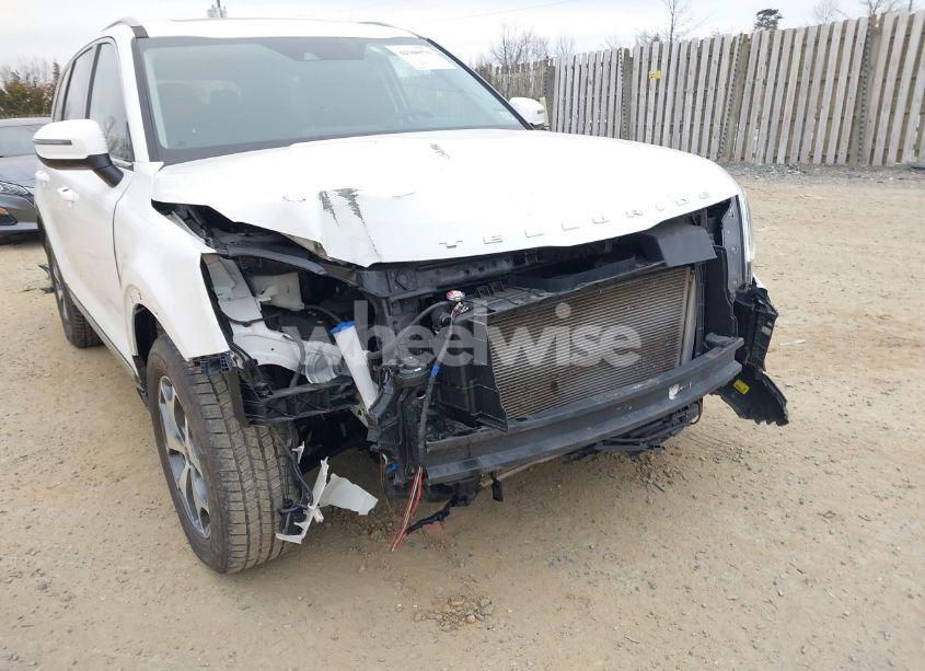 Photo 6 of 2020 Kia Telluride EX (VIN 5XYP3DHC3LG040986)