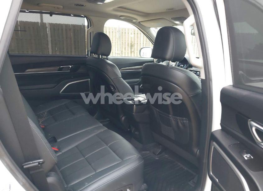 Photo 8 of 2020 Kia Telluride EX (VIN 5XYP3DHC3LG040986)