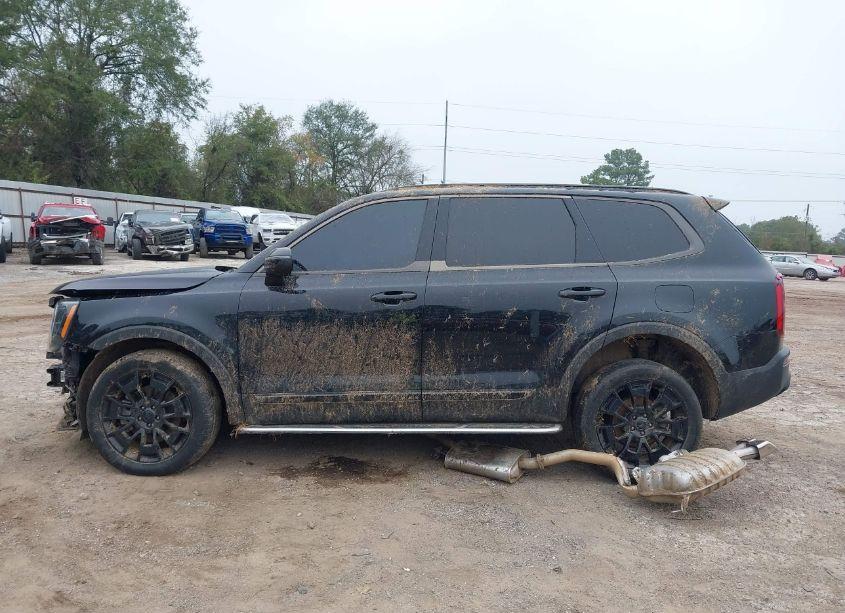 Photo 15 of 2021 Kia Telluride EX (VIN 5XYP3DHC3MG103795)