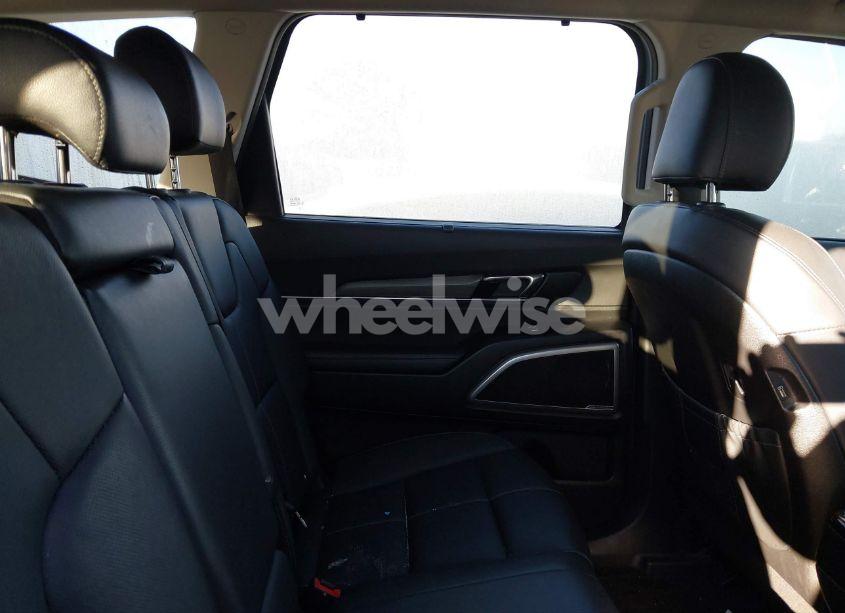 Photo 8 of 2021 Kia Telluride EX (VIN 5XYP3DHC4MG161446)