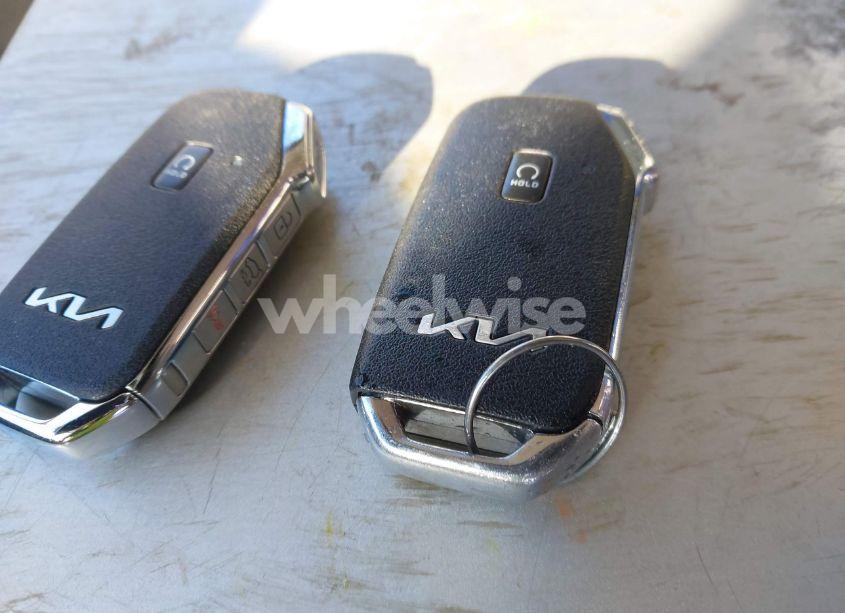 Photo 11 of 2022 Kia Telluride EX (VIN 5XYP3DHC4NG247566)