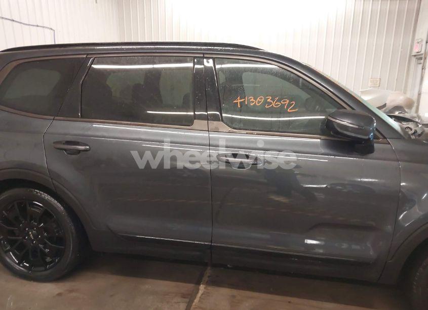 Photo 13 of 2022 Kia Telluride EX (VIN 5XYP3DHC4NG247566)