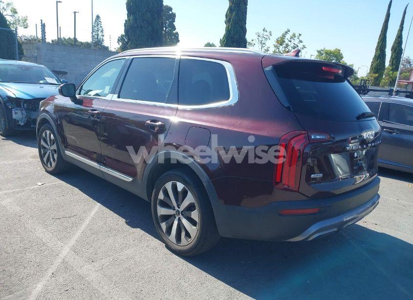 Photo 3 of 2022 Kia Telluride EX (VIN 5XYP3DHC5NG230081)