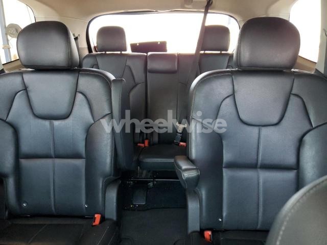 Photo 5 of 2021 KIA TELLURIDE EX (VIN 5XYP3DHCXMG116835)