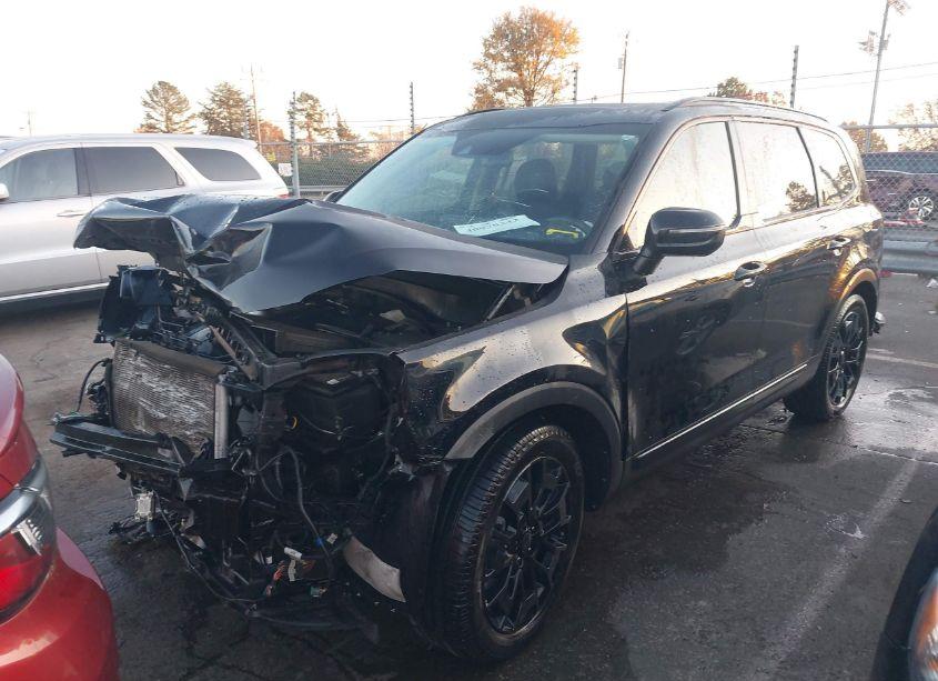 Photo 2 of 2021 Kia Telluride EX (VIN 5XYP3DHCXMG184455)