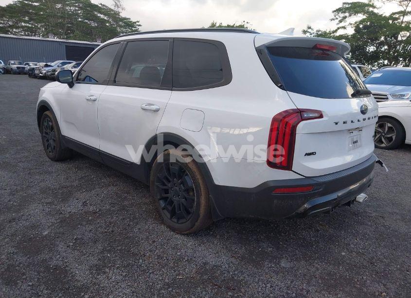 Photo 3 of 2021 Kia Telluride EX (VIN 5XYP3DHCXMG188442)