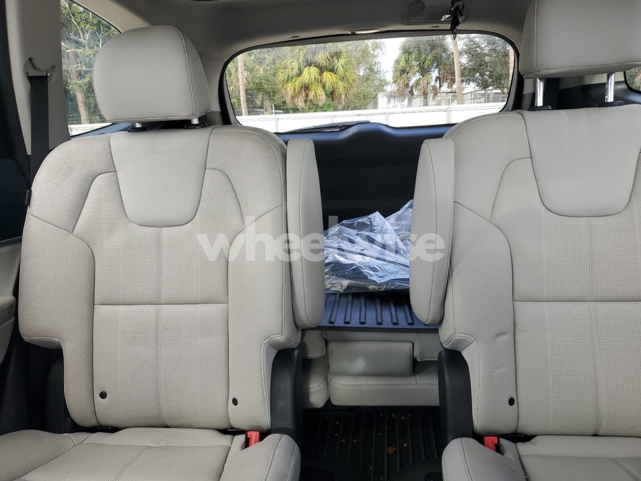 Photo 10 of 2023 KIA TELLURIDE SX (VIN 5XYP54GC3PG401828)