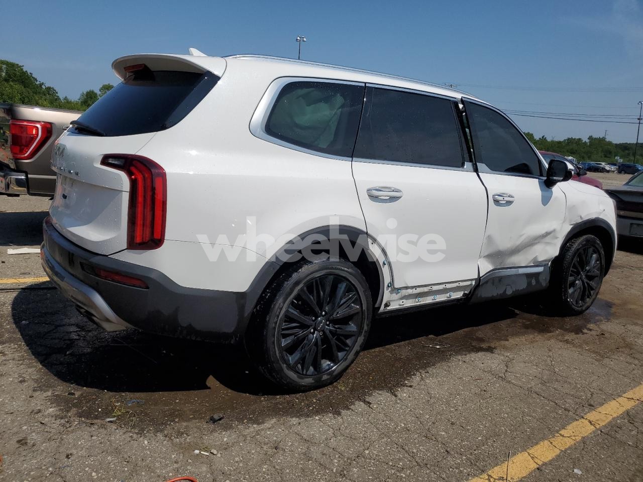 Photo 3 of 2022 KIA TELLURIDE SX (VIN 5XYP54HC1NG325070)