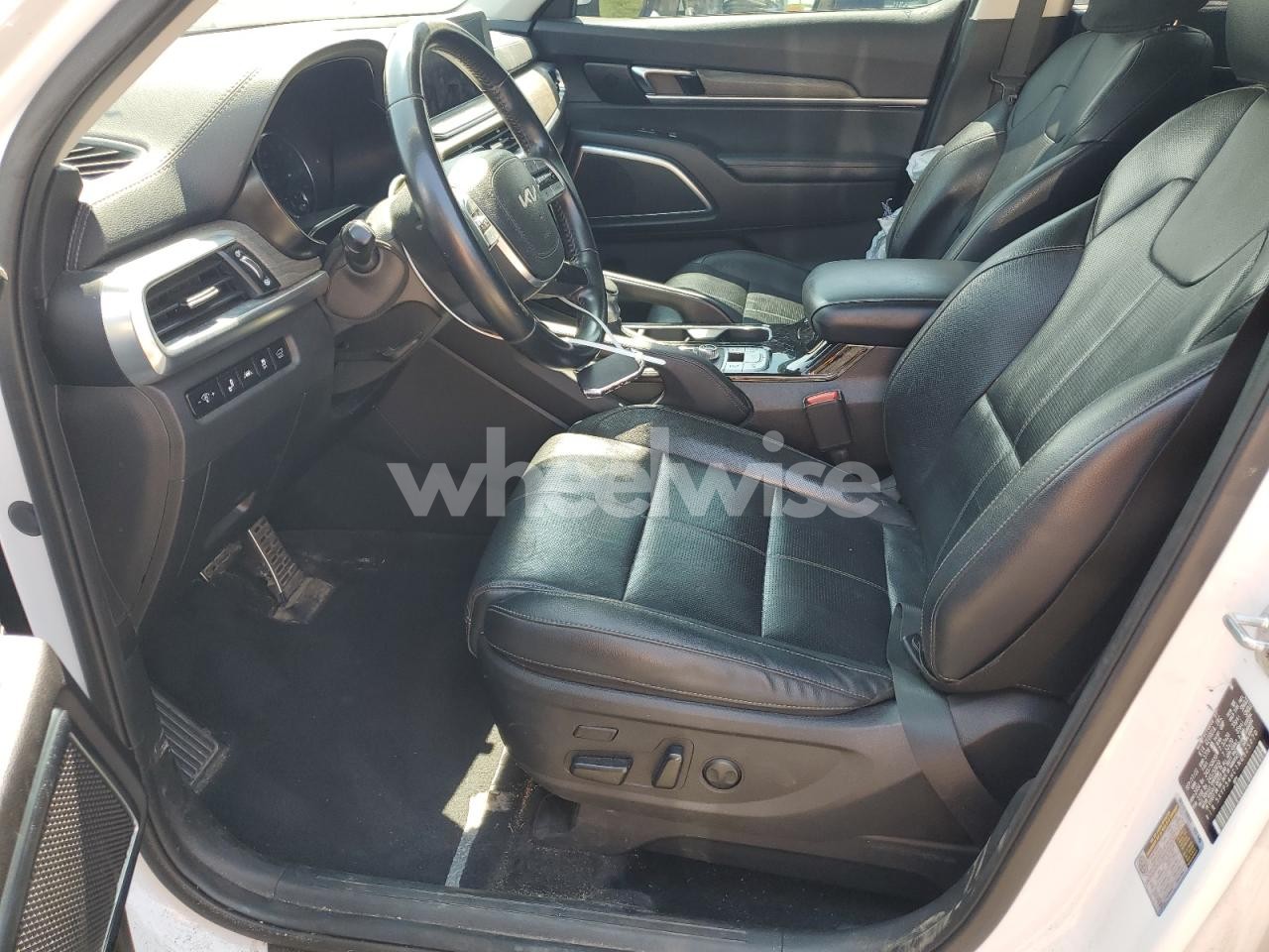 Photo 7 of 2022 KIA TELLURIDE SX (VIN 5XYP54HC1NG325070)