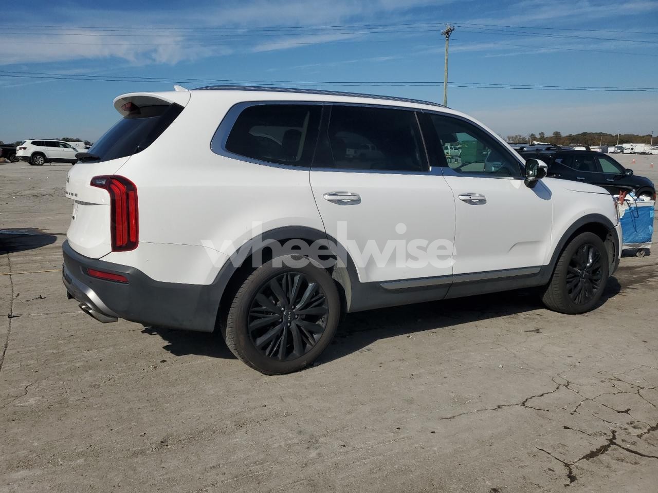 Photo 3 of 2022 KIA TELLURIDE SX (VIN 5XYP54HC6NG296178)