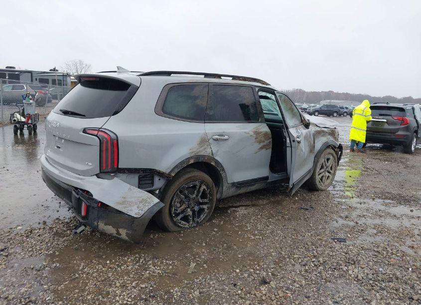 Photo 4 of 2024 Kia Telluride SX PRESTIGE X-LINE (VIN 5XYP5DGC4RG511631)