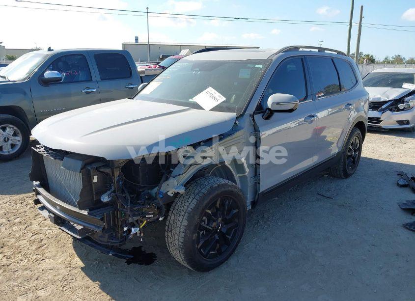 Photo 2 of 2024 Kia Telluride SX X-PRO (VIN 5XYP5DGC8RG435444)