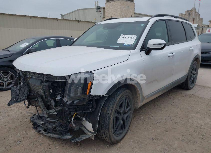 Photo 2 of 2024 Kia Telluride SX PRESTIGE X-LINE (VIN 5XYP5DGCXRG490882)