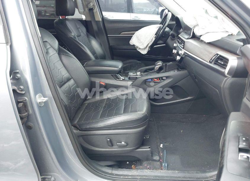 Photo 5 of 2020 Kia Telluride SX (VIN 5XYP5DHC1LG080073)