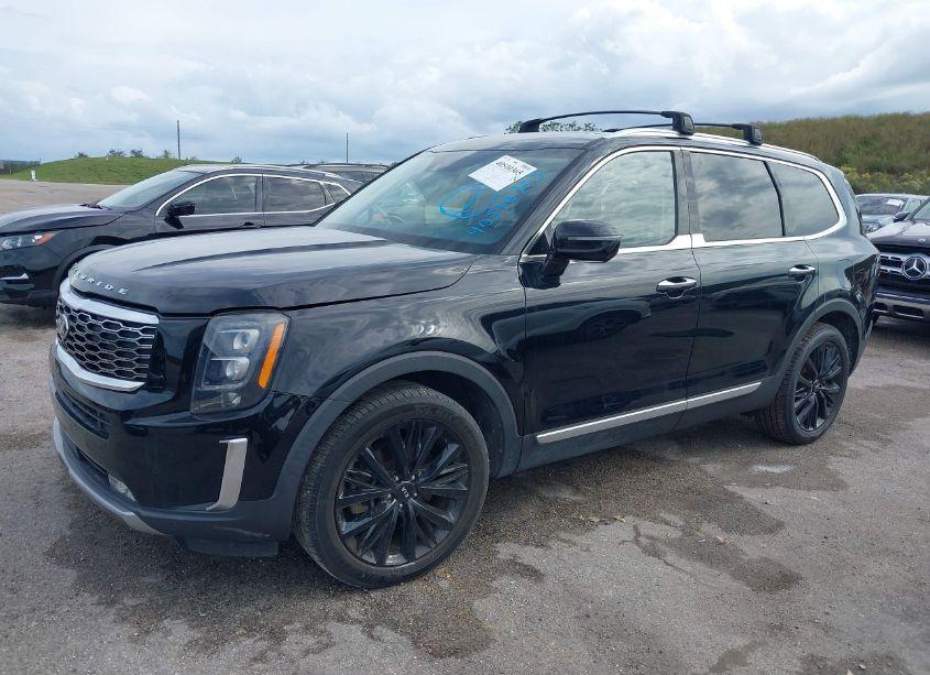 Photo 2 of 2021 Kia Telluride SX (VIN 5XYP5DHC3MG097149)
