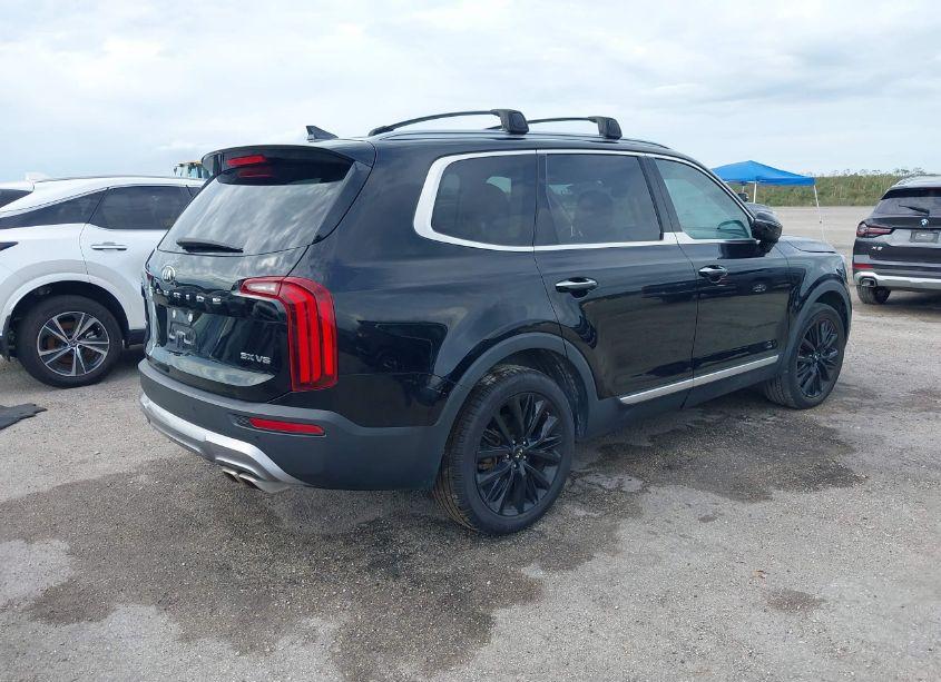 Photo 4 of 2021 Kia Telluride SX (VIN 5XYP5DHC3MG097149)