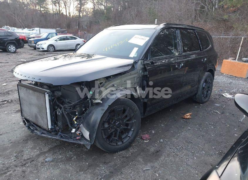 Photo 2 of 2021 Kia Telluride SX (VIN 5XYP5DHC8MG102037)
