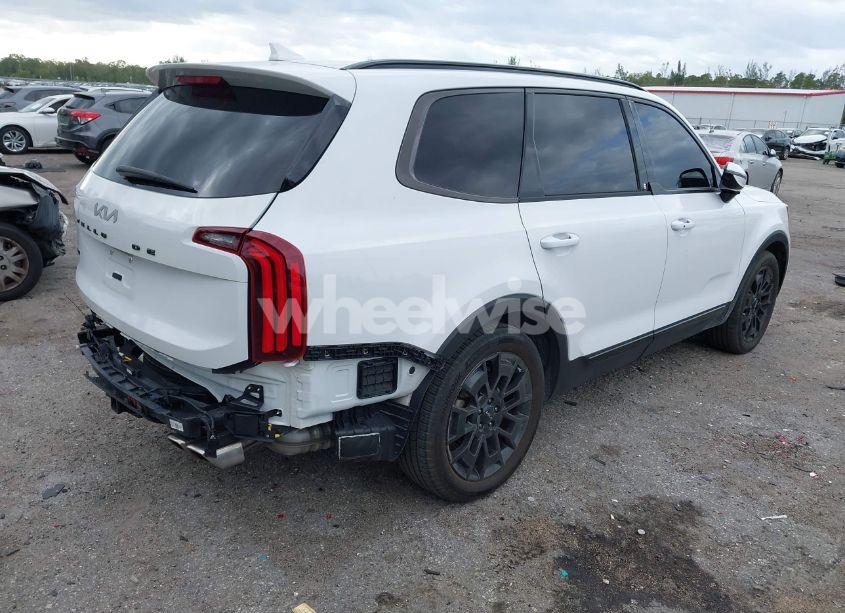 Photo 4 of 2022 Kia Telluride SX (VIN 5XYP5DHC8NG308797)