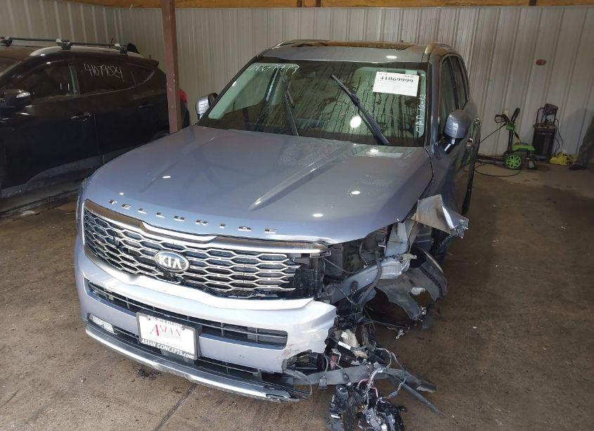 Photo 2 of 2020 Kia Telluride SX (VIN 5XYP5DHC9LG041327)