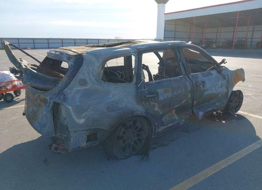 Photo 4 of 2022 Kia Telluride SX (VIN 5XYP5DHC9NG227730)