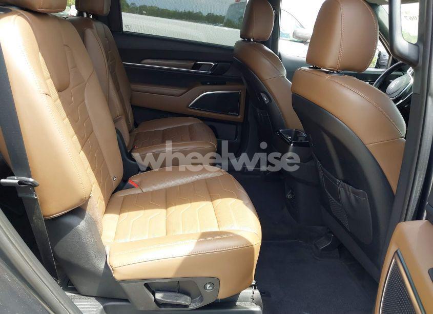 Photo 8 of 2021 Kia Telluride SX (VIN 5XYP5DHCXMG105568)