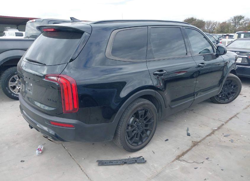Photo 4 of 2021 Kia Telluride SX (VIN 5XYP5DHCXMG167973)