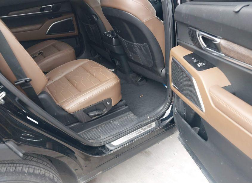 Photo 8 of 2021 Kia Telluride SX (VIN 5XYP5DHCXMG167973)