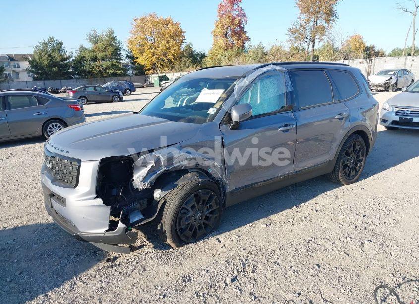 Photo 2 of 2022 Kia Telluride SX (VIN 5XYP5DHCXNG195774)