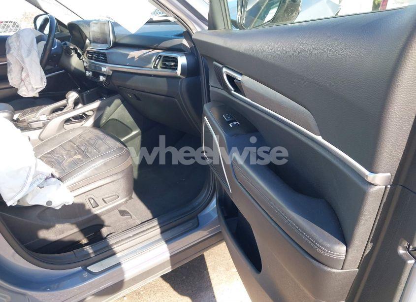 Photo 5 of 2022 Kia Telluride SX (VIN 5XYP5DHCXNG201556)