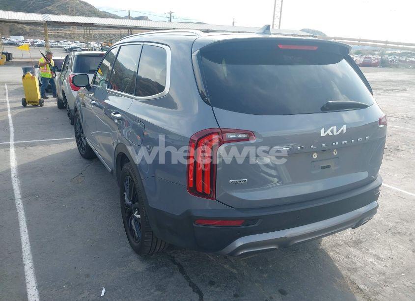 Photo 3 of 2022 Kia Telluride SX (VIN 5XYP5DHCXNG324015)
