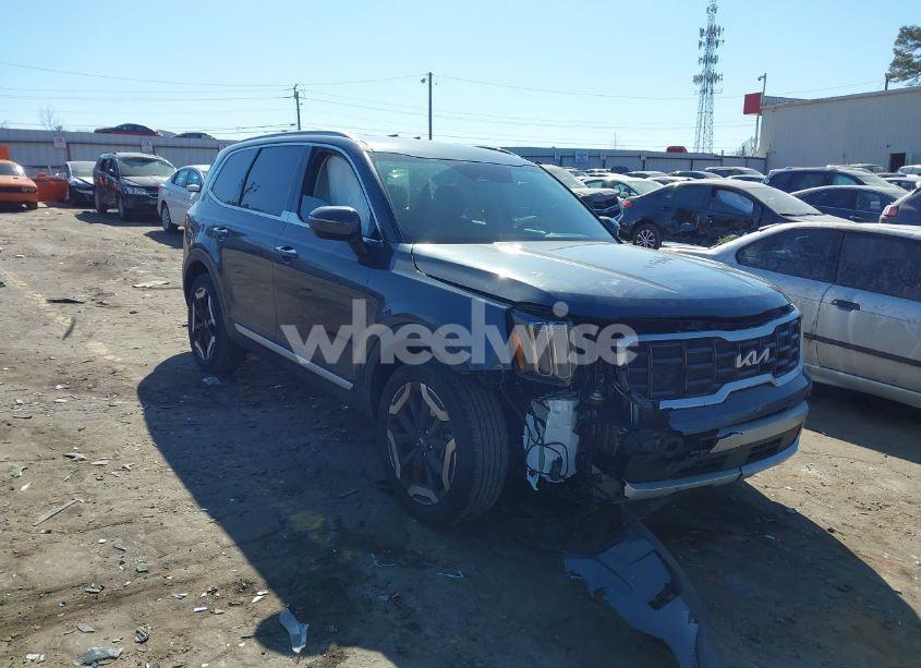2024 Kia Telluride S (VIN 5XYP64GC0RG527984) main photo