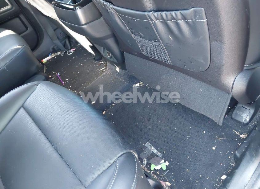 Photo 8 of 2024 Kia Telluride S (VIN 5XYP64GC0RG527984)