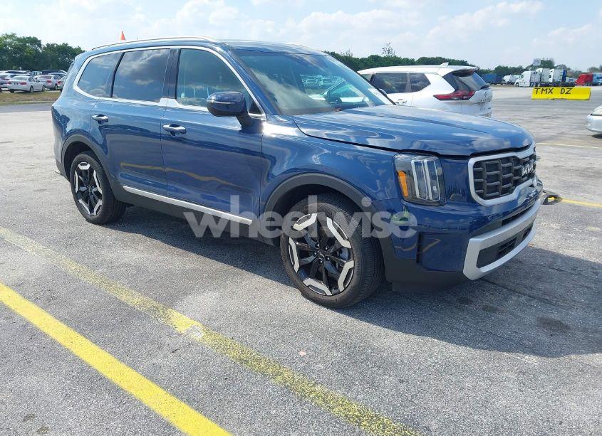 2025 Kia Telluride S (VIN 5XYP64GC0SG581646) main photo
