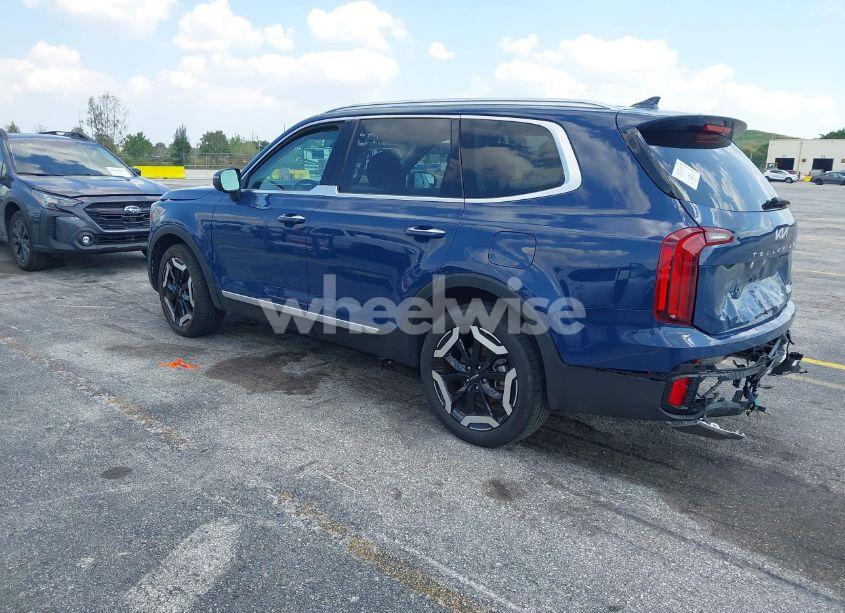 Photo 3 of 2025 Kia Telluride S (VIN 5XYP64GC0SG581646)