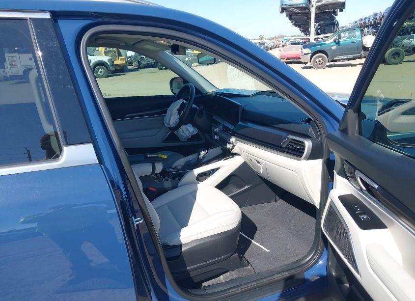 Photo 5 of 2023 Kia Telluride S (VIN 5XYP64GC1PG348091)