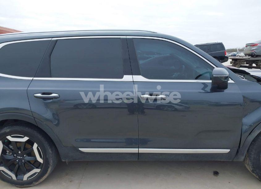 Photo 14 of 2024 Kia Telluride S (VIN 5XYP64GC1RG526939)