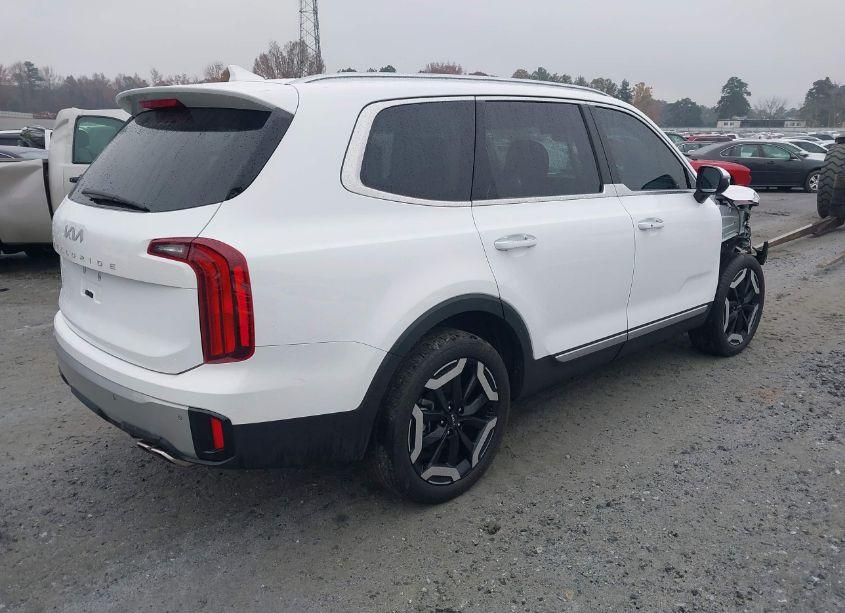 Photo 4 of 2023 Kia Telluride S (VIN 5XYP64GC3PG371419)