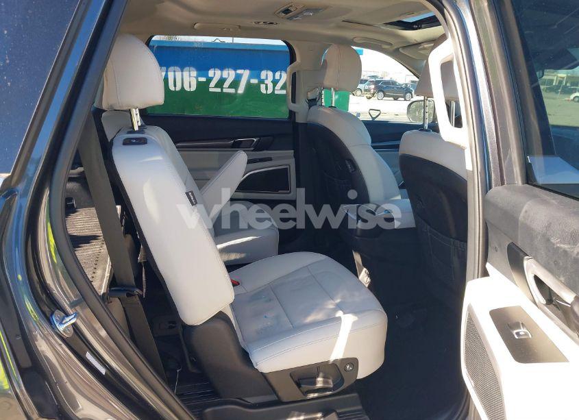 Photo 8 of 2024 Kia Telluride S (VIN 5XYP64GC3RG505428)
