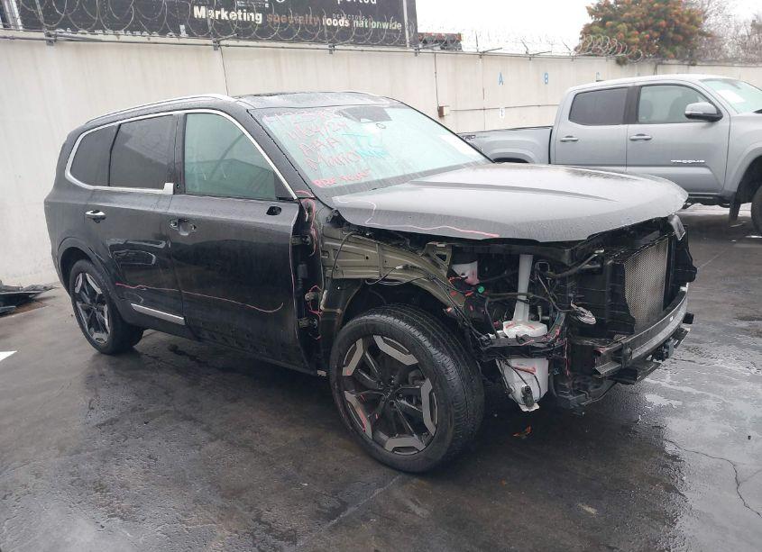 2023 Kia Telluride S (VIN 5XYP64GC4PG372871) main photo