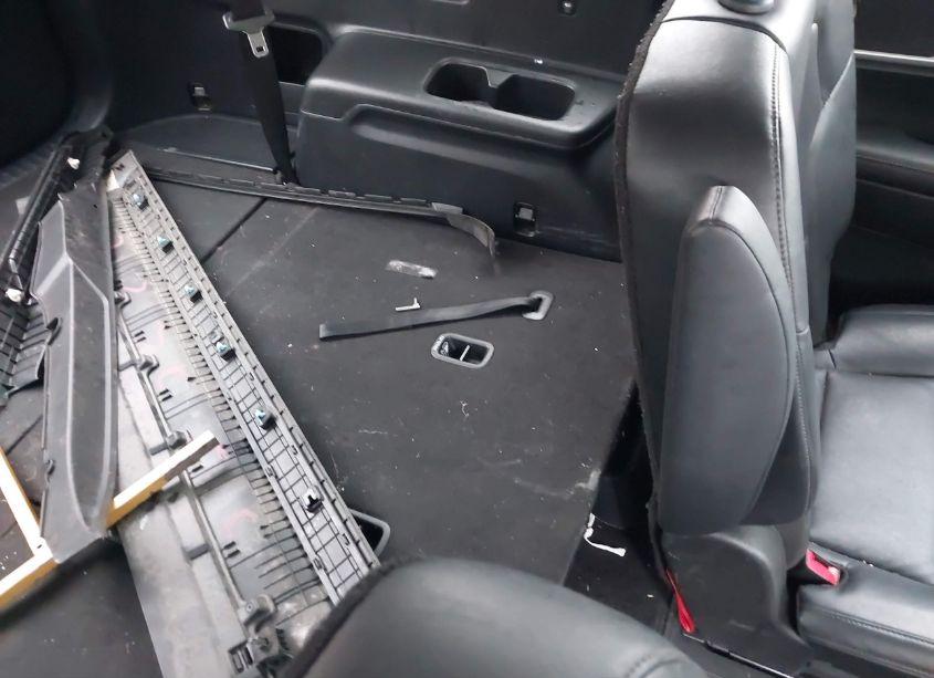 Photo 18 of 2023 Kia Telluride S (VIN 5XYP64GC4PG372871)