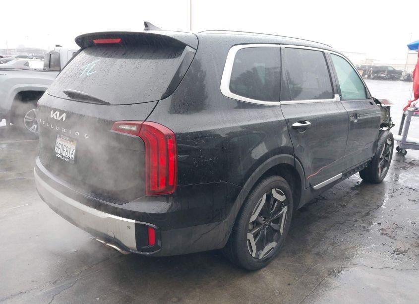 Photo 4 of 2023 Kia Telluride S (VIN 5XYP64GC4PG372871)