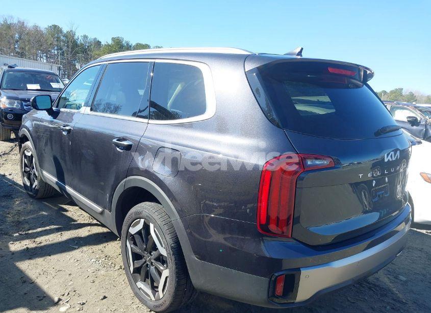 Photo 3 of 2025 Kia Telluride S (VIN 5XYP64GC4SG591192)