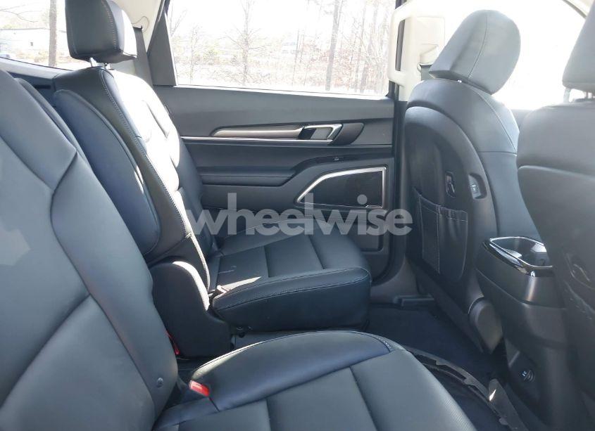 Photo 8 of 2025 Kia Telluride S (VIN 5XYP64GC4SG591192)