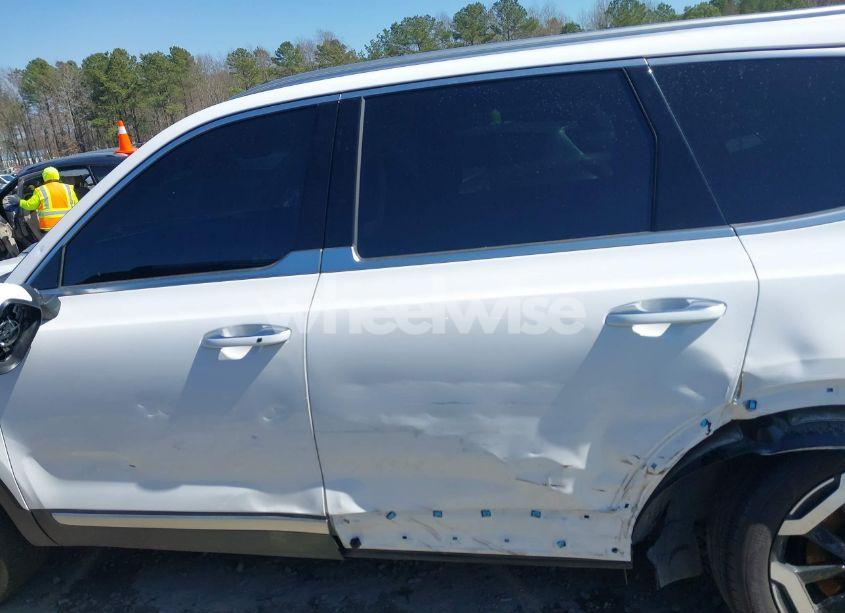 Photo 14 of 2024 Kia Telluride S (VIN 5XYP64GC5RG499213)