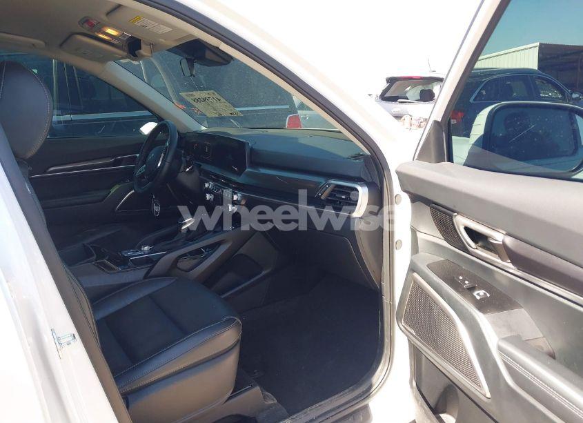 Photo 5 of 2024 Kia Telluride S (VIN 5XYP64GC5RG499213)