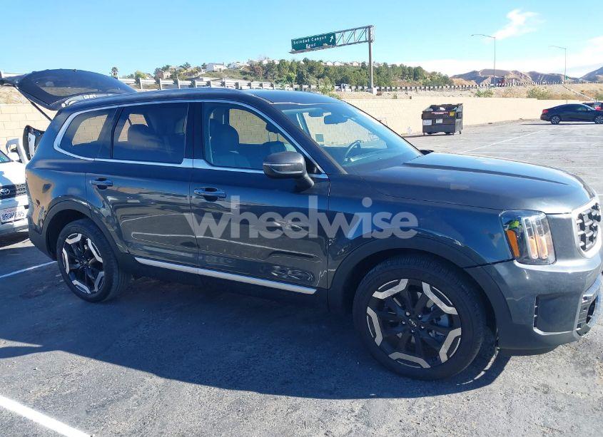 Photo 14 of 2024 Kia Telluride S (VIN 5XYP64GC6RG515659)