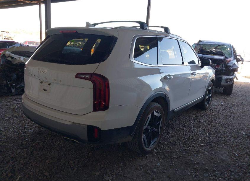 Photo 4 of 2023 Kia Telluride S (VIN 5XYP64GC7PG331201)