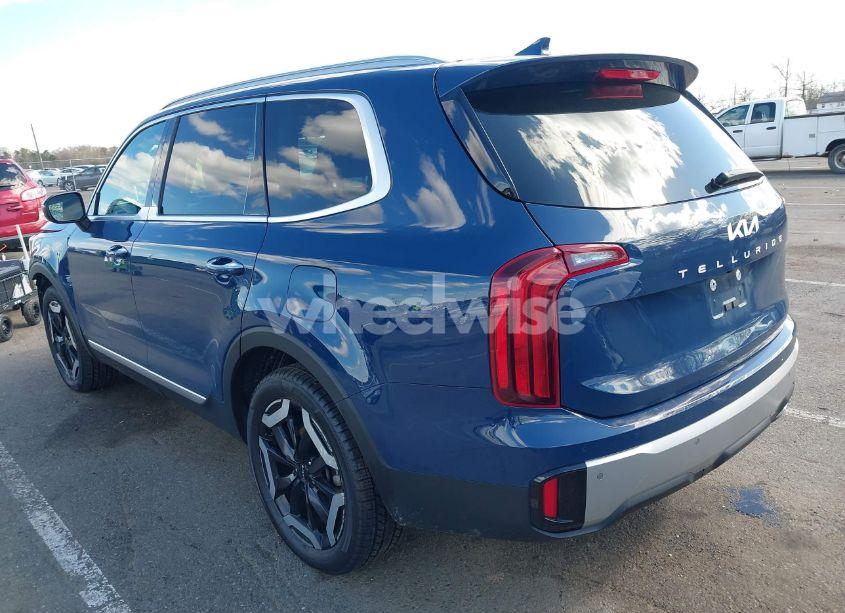 Photo 3 of 2023 Kia Telluride S (VIN 5XYP64GC7PG366160)