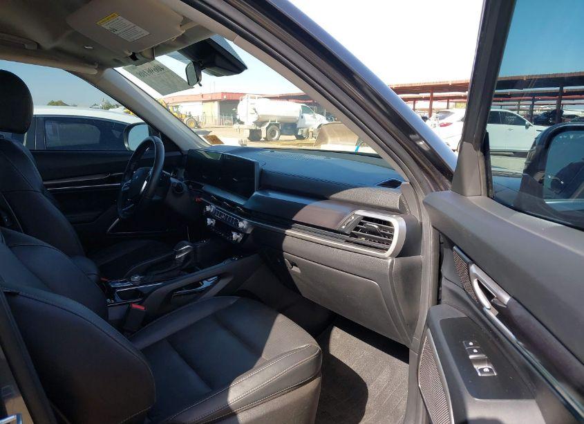 Photo 5 of 2023 Kia Telluride S (VIN 5XYP64GCXPG355766)